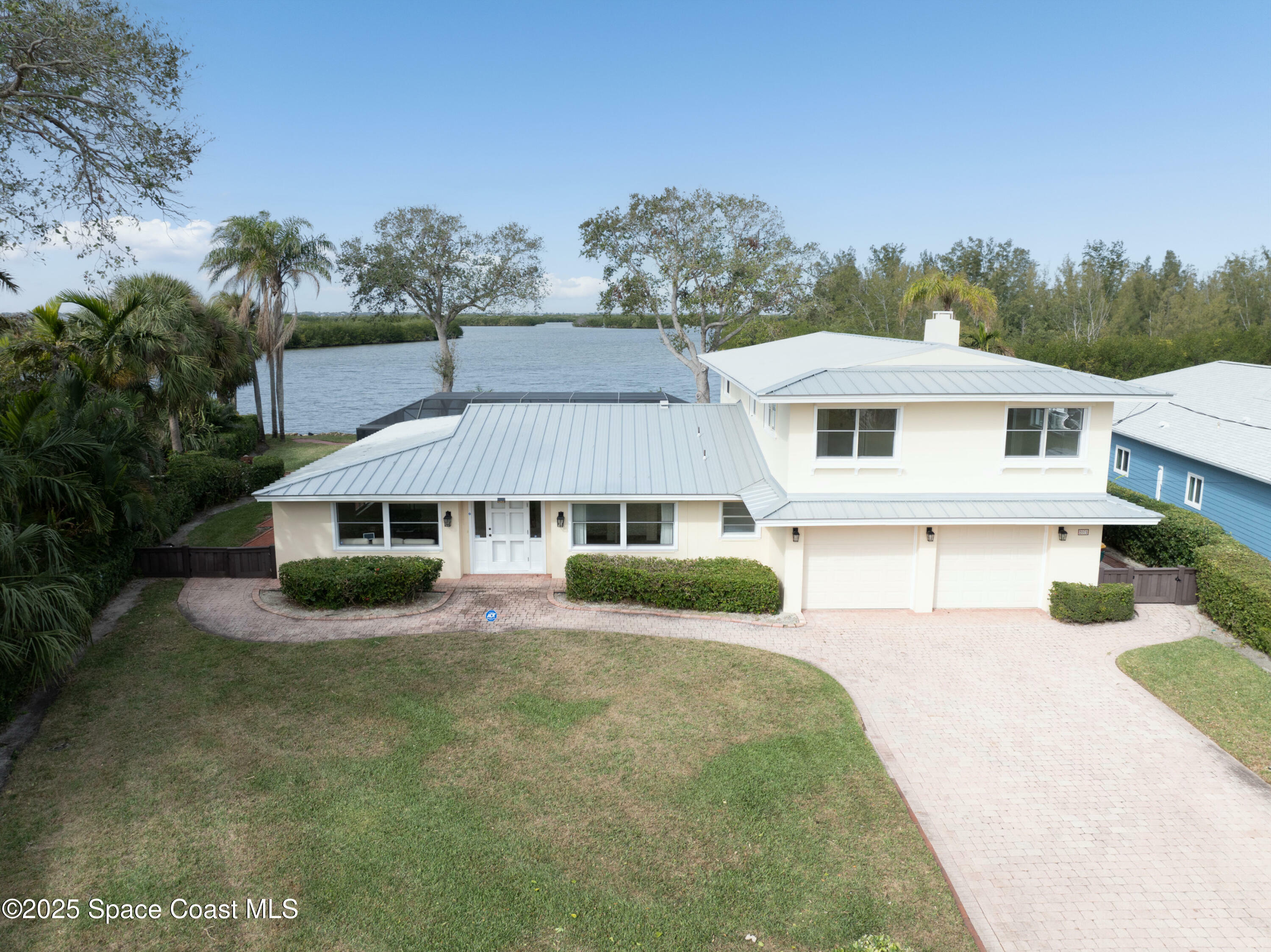 Property Photo:  2071 Bali Road  FL 32931 