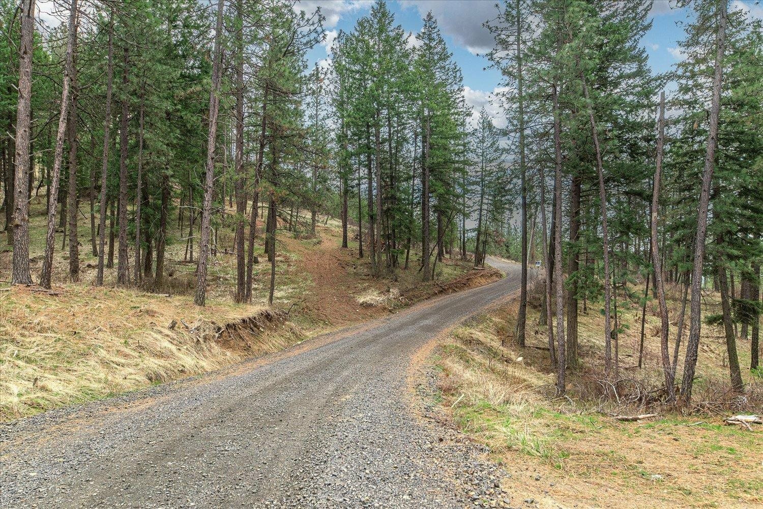 Property Photo: Nka Weaver Way 3A WA 99006