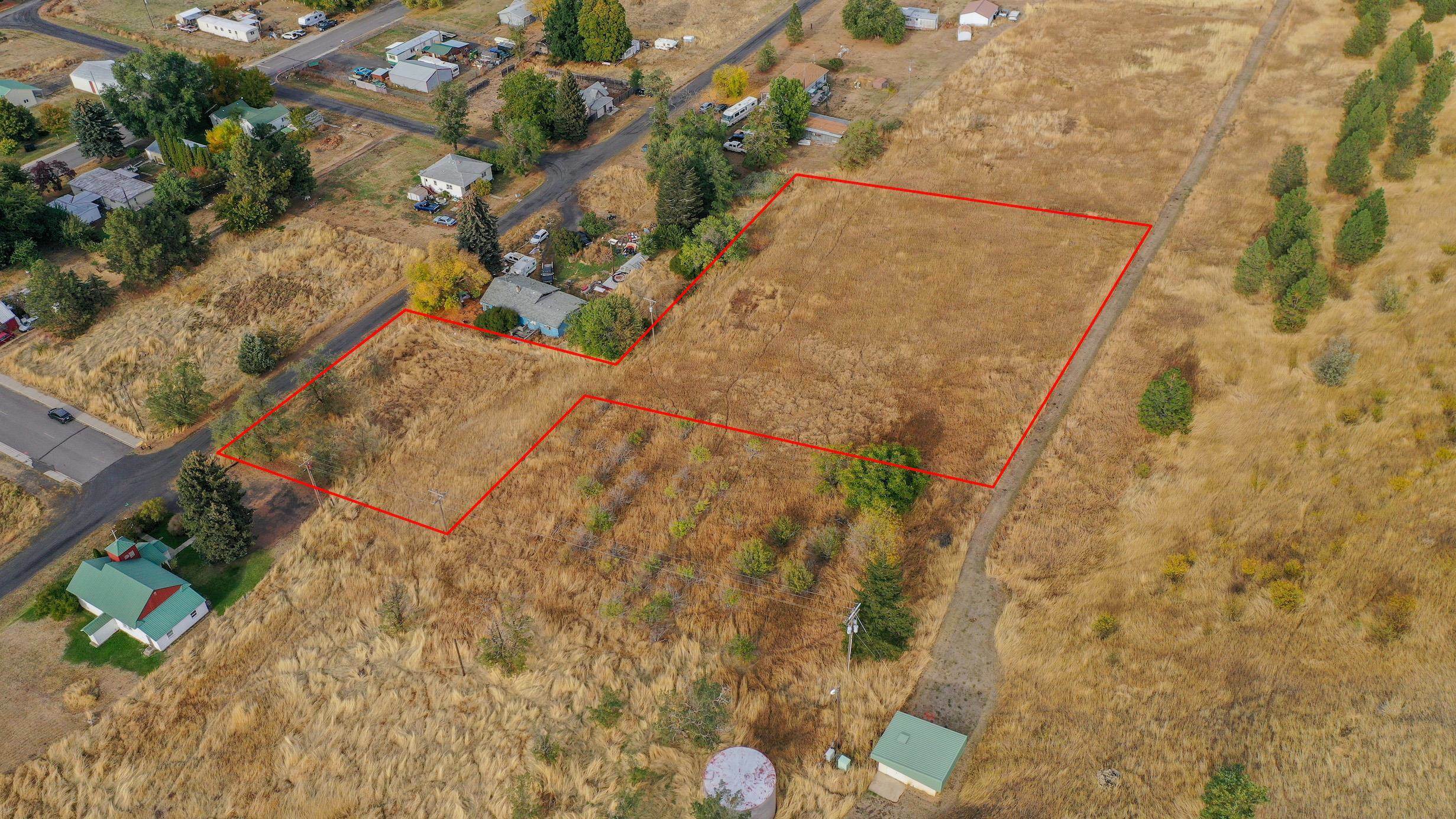 Property Photo:  7xx Hill St Lot 2  WA 99017 