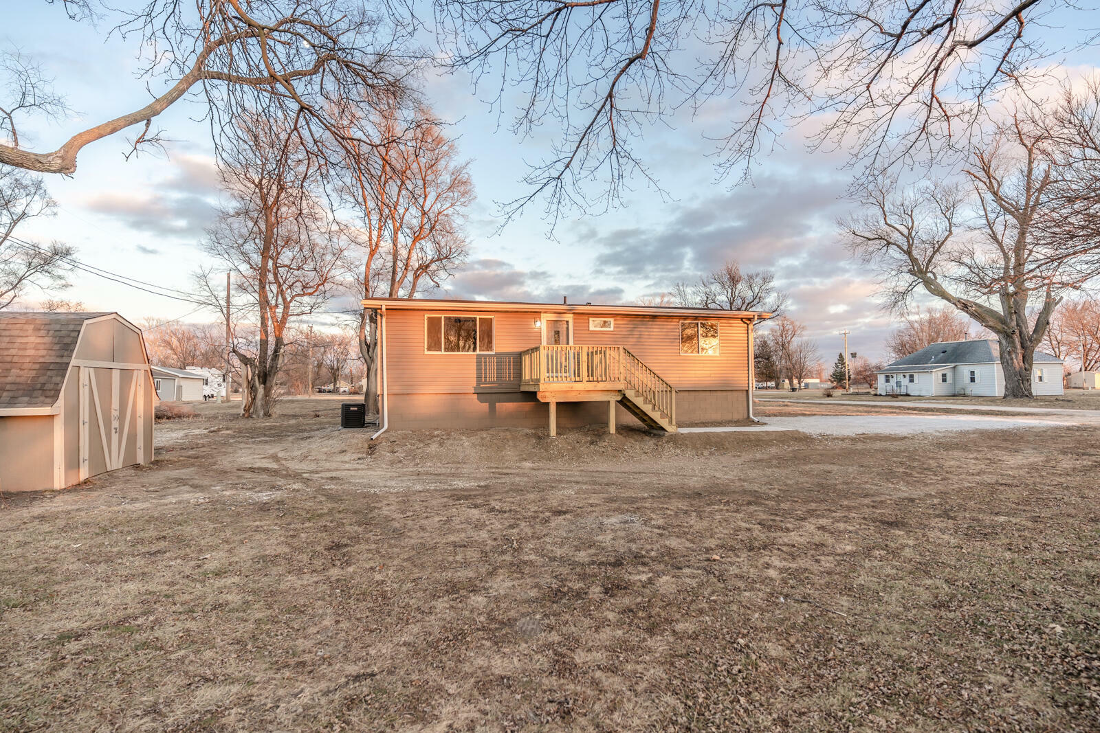 Property Photo:  601 Mills  Avenue  IA 51561 