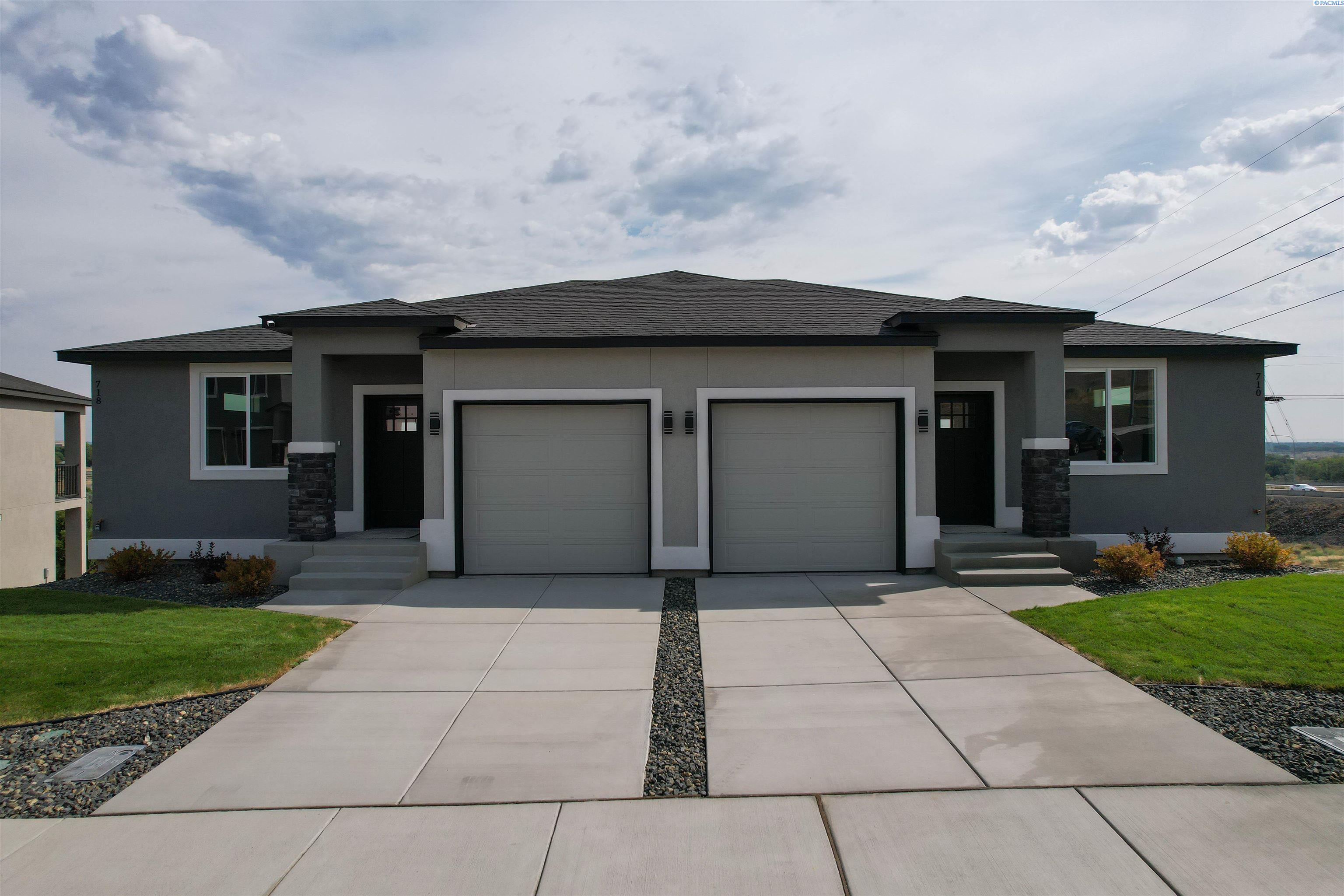 Property Photo: 742 Rio Vista Loop Lot50 WA 99352