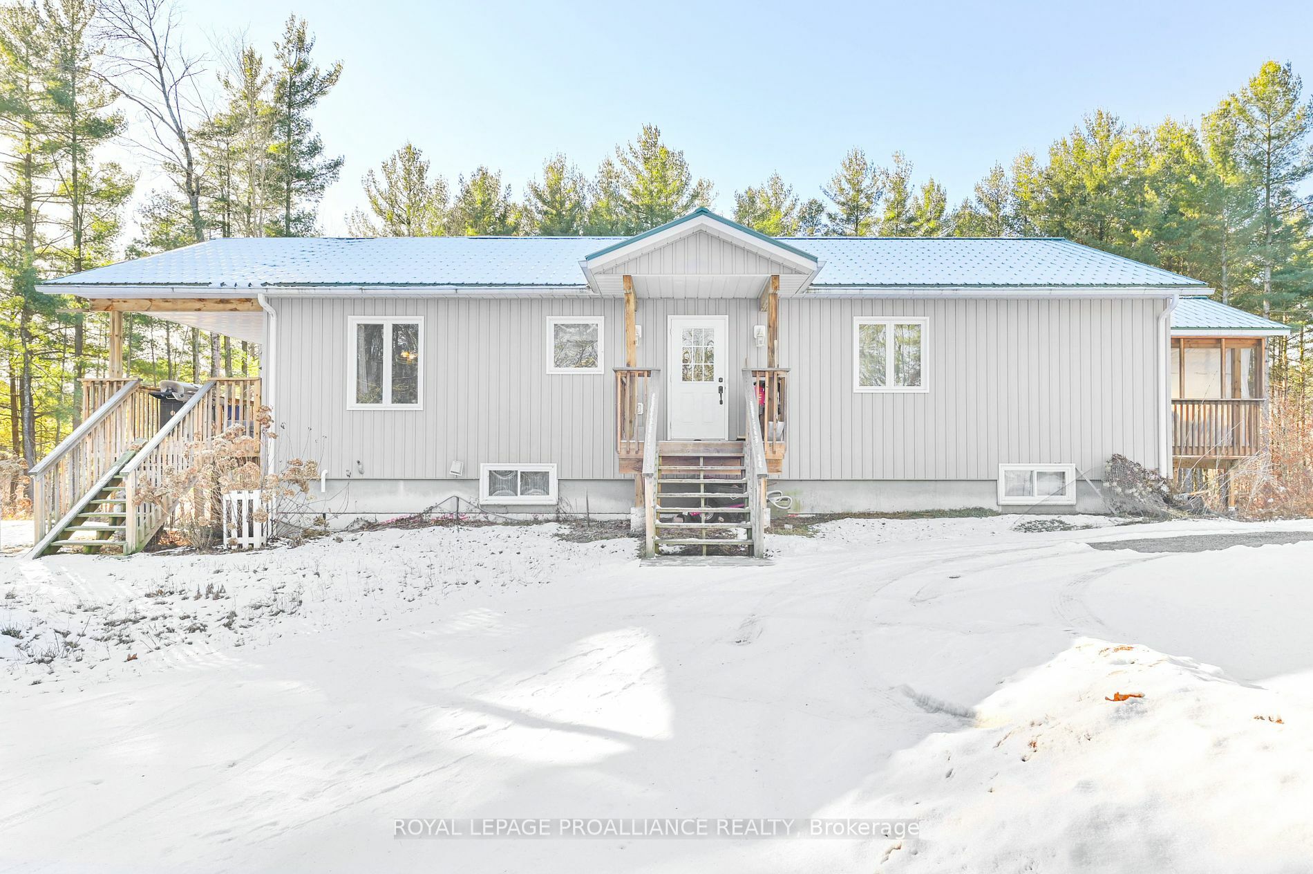 Property Photo:  112 Moores Rd  ON K0K 3J0 