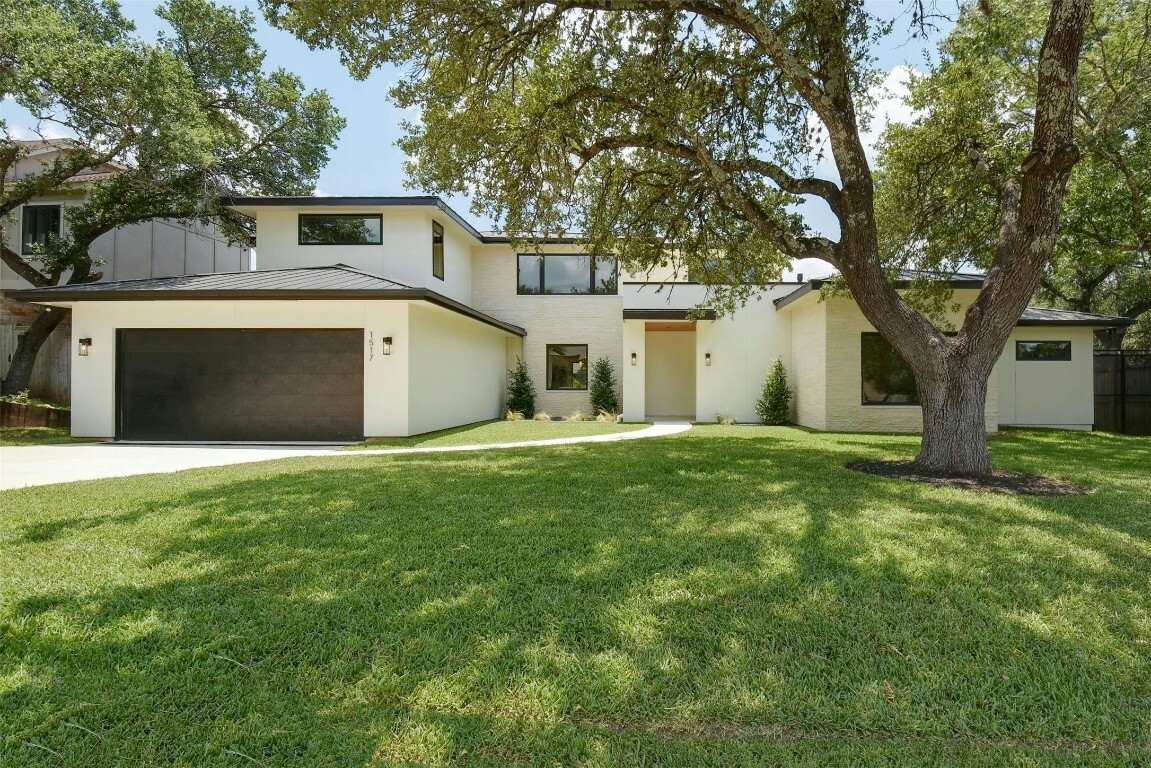 Property Photo:  1517 Ben Crenshaw Way  TX 78746 