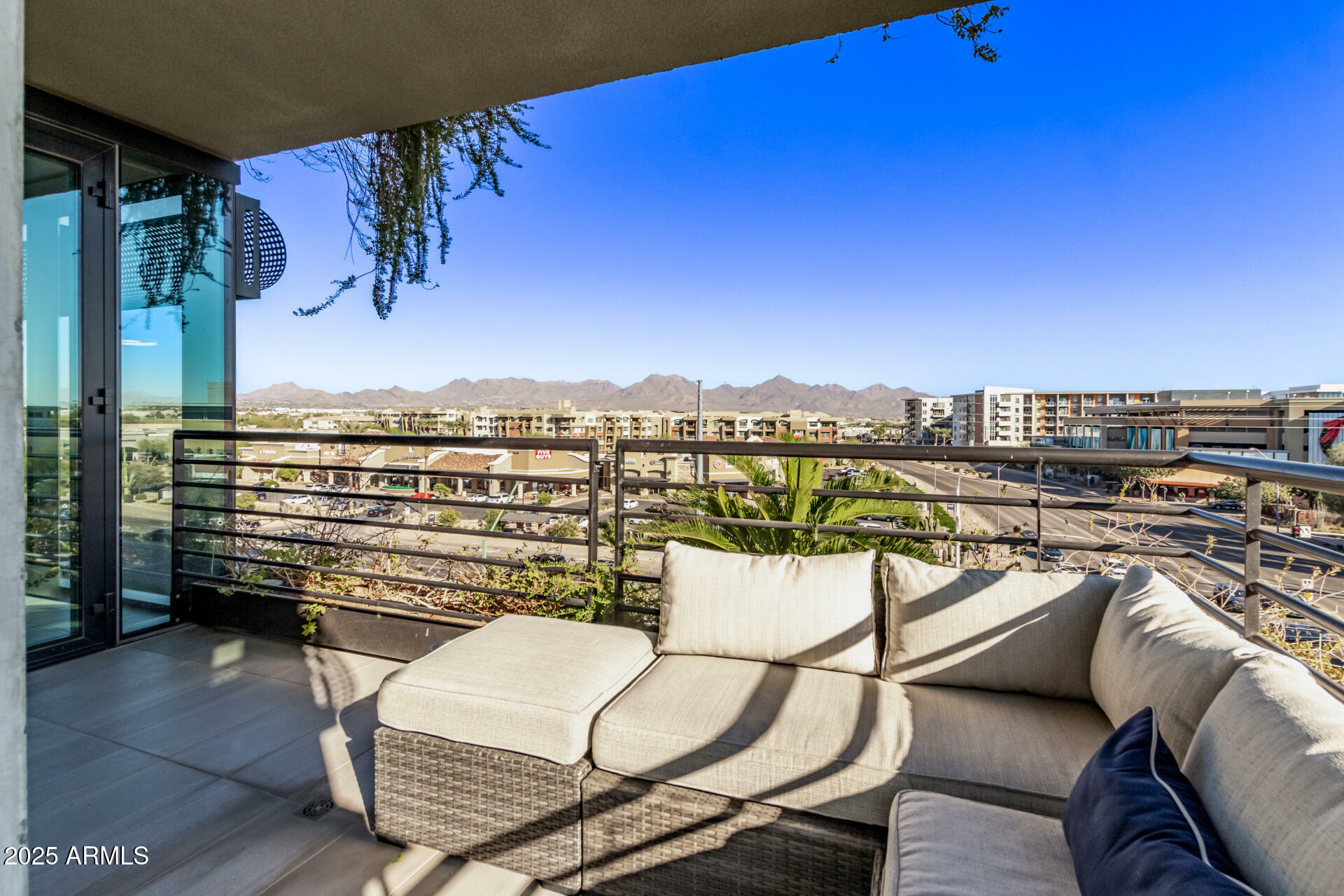 Property Photo: 7180 E Kierland Boulevard 516 AZ 85254
