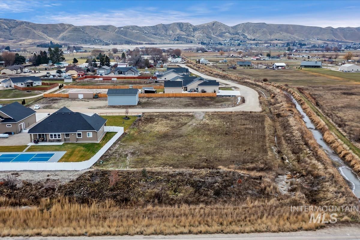 Property Photo: 2264 Shoshone Lane ID 83642