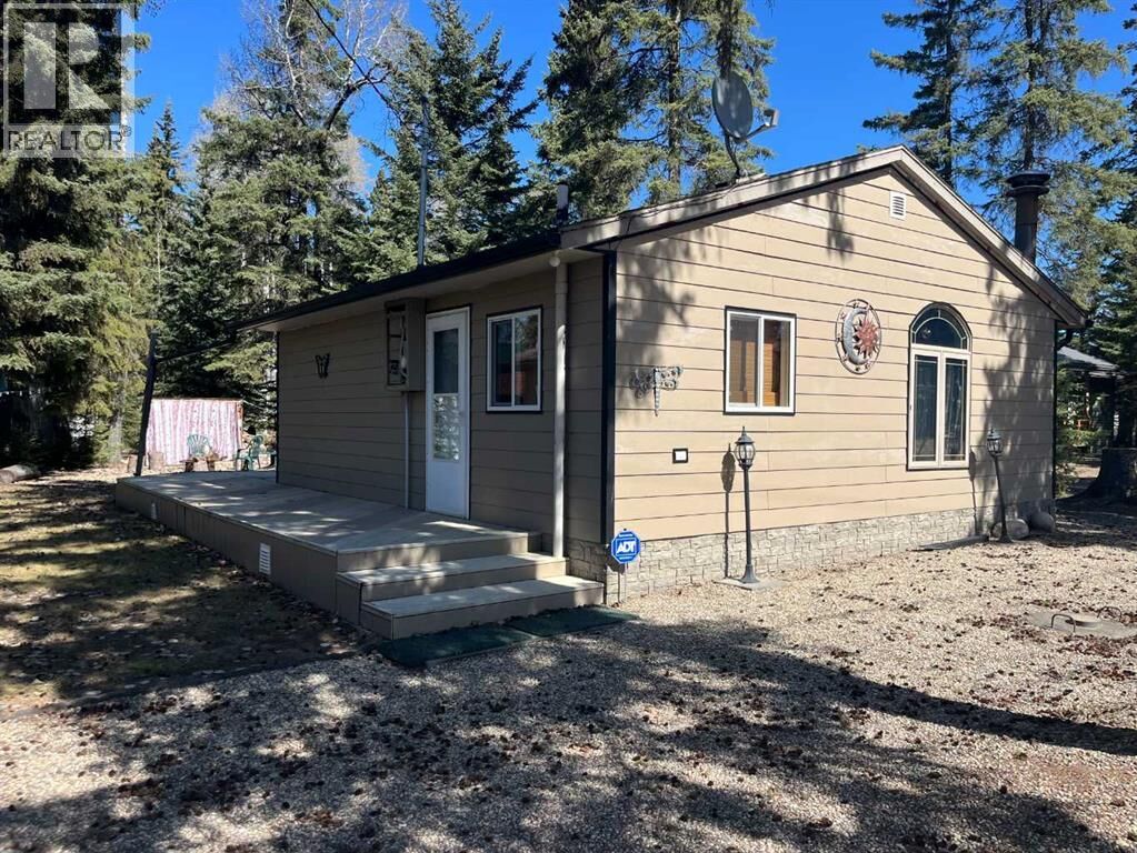 Property Photo: 13 Kivimaa Drive SK S0M 1J0
