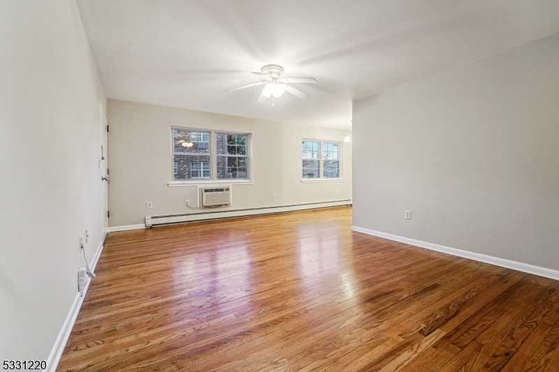 Property Photo:  19 Savage Rd U35e3  NJ 07834 