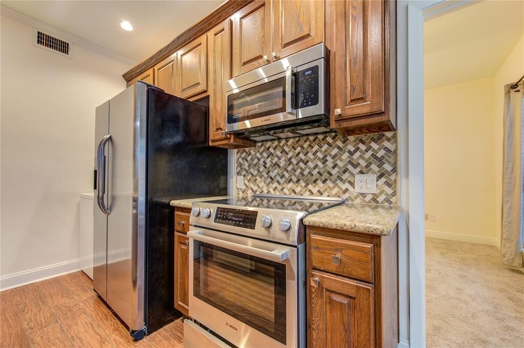 Property Photo: 2626 Holly Hall Street 1203 TX 77054