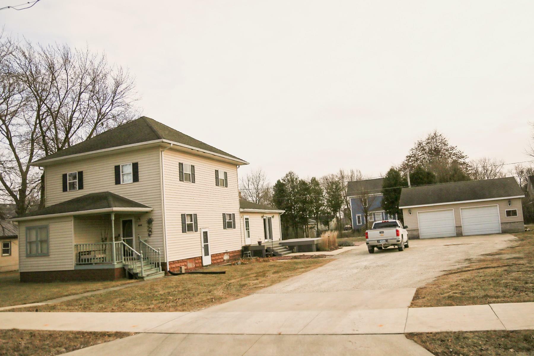 Property Photo:  509 W 1st Street  IA 50674 