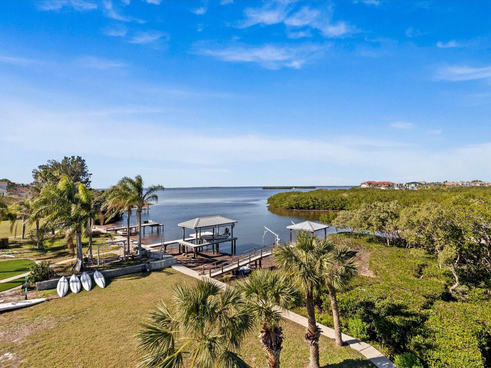 Property Photo:  1614 Sea Breeze Drive  FL 34689 