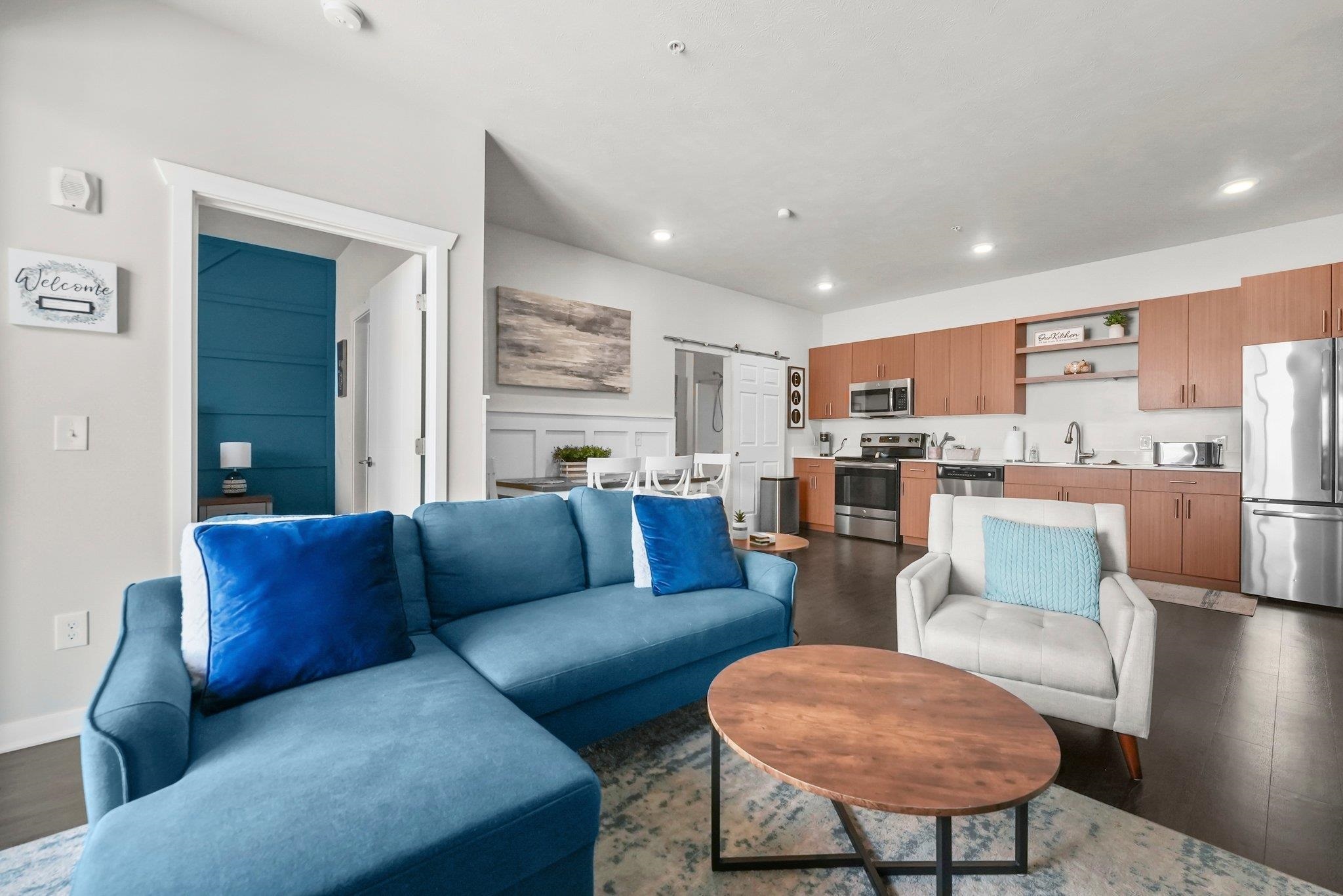 Property Photo:  630-317 S Garfield Avenue 317  MI 49686 