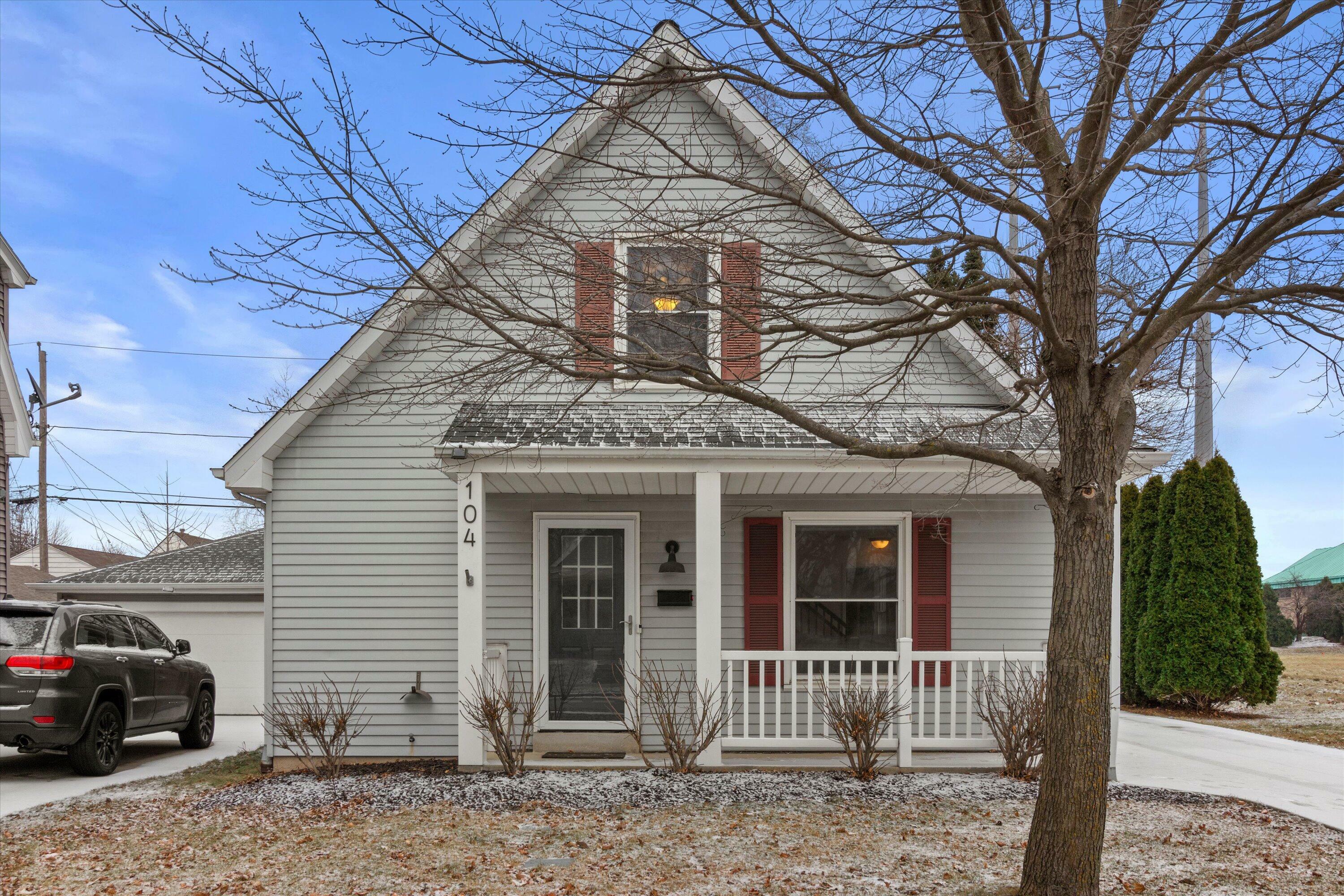 Property Photo:  104 N 71st St  WI 53213 