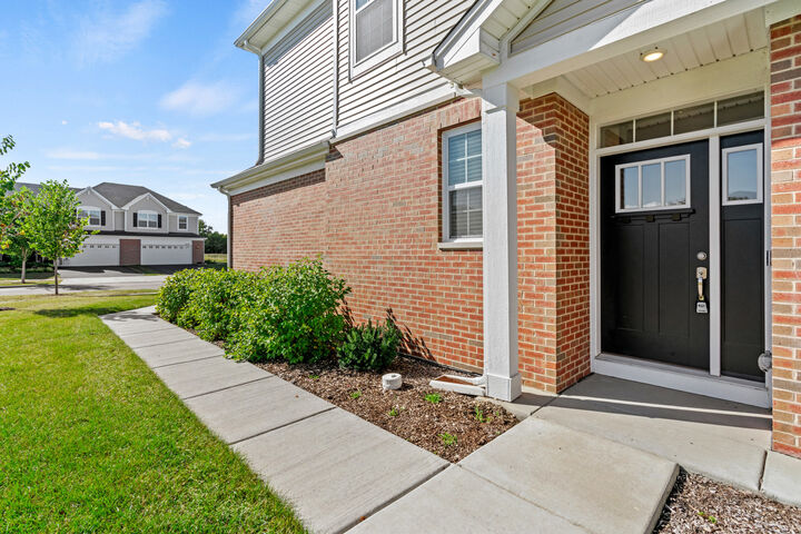 Property Photo:  1246 Draper Road  IL 60050 