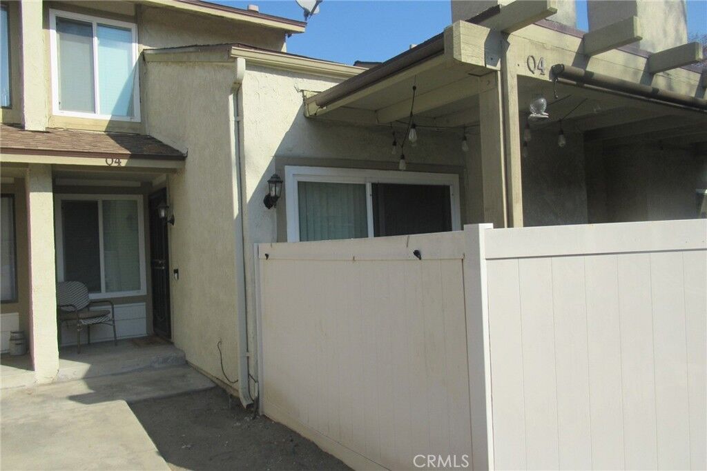 Property Photo:  1031 S Palmetto Avenue Q4  CA 91762 