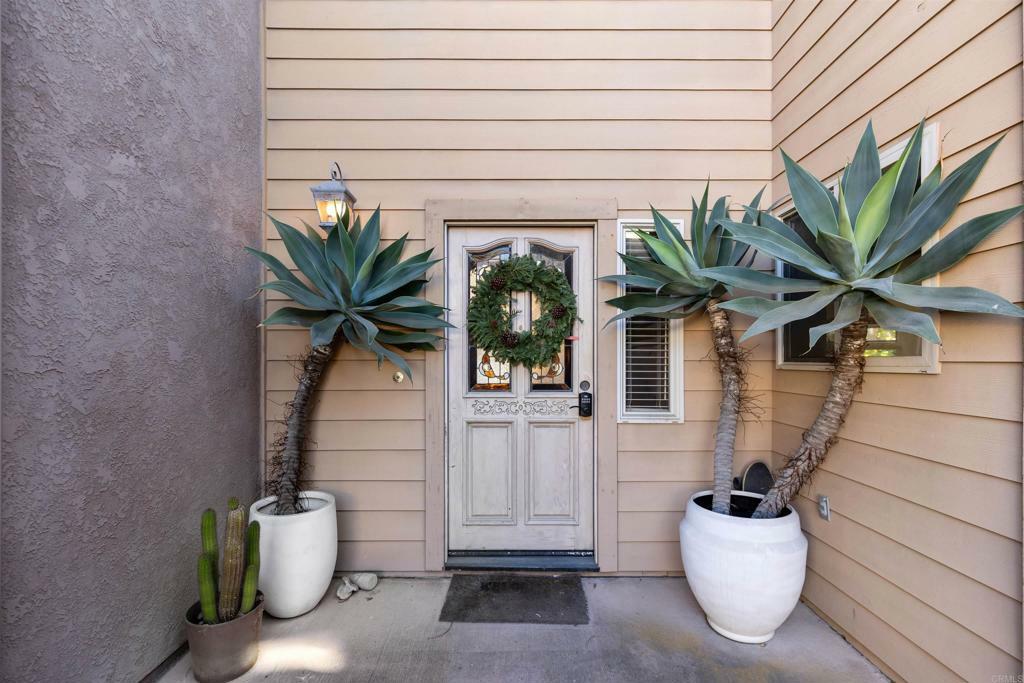 Property Photo:  137 Jupiter Street  CA 92024 