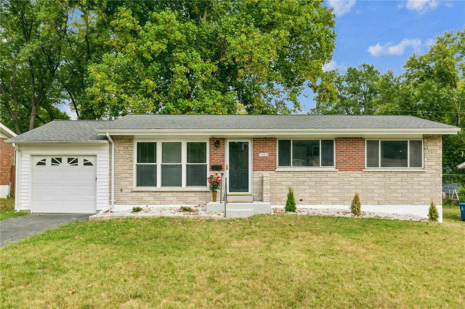 Property Photo:  7020 Marlac Drive  MO 63042 