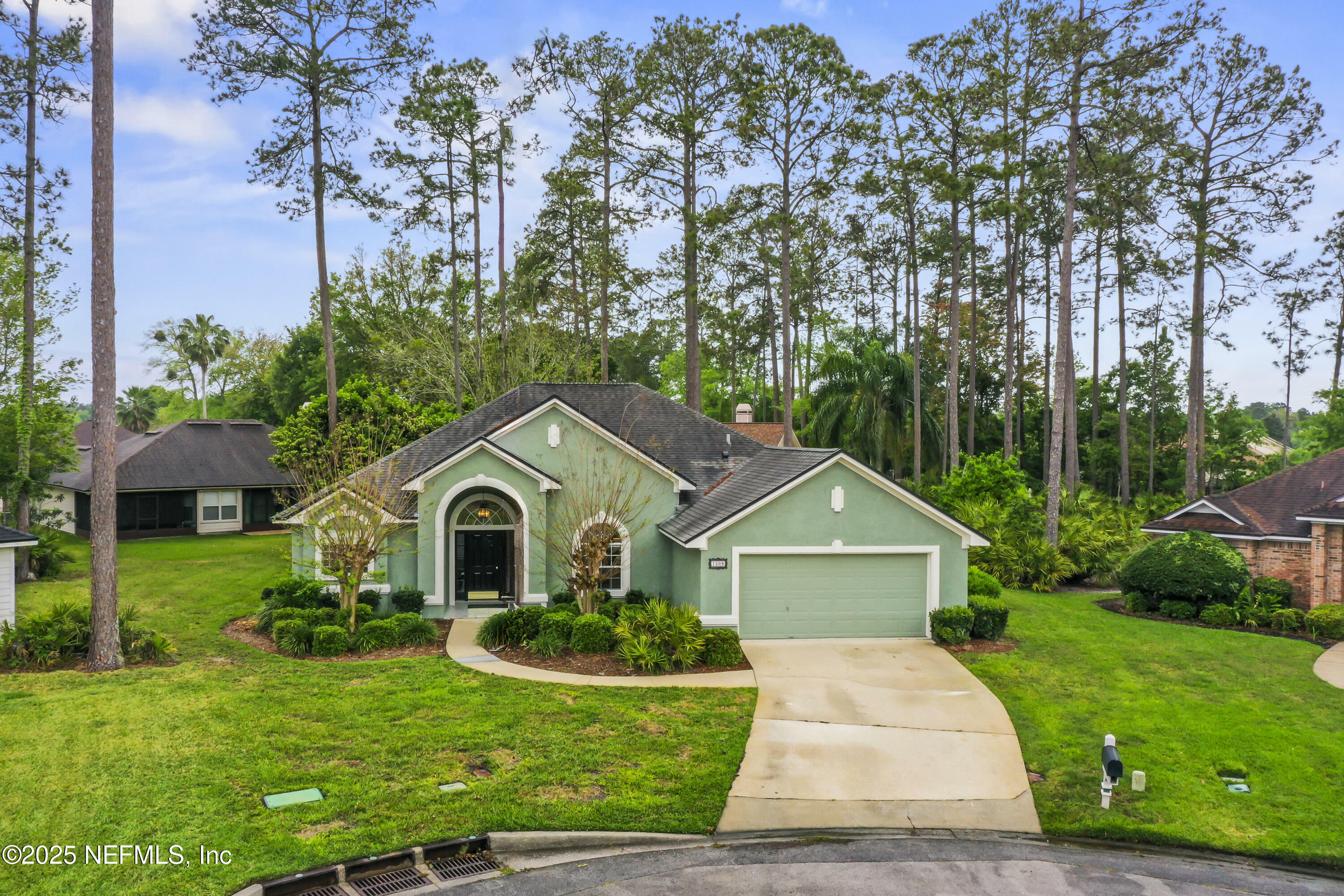 Property Photo:  1508 Shelter Cove Drive  FL 32003 