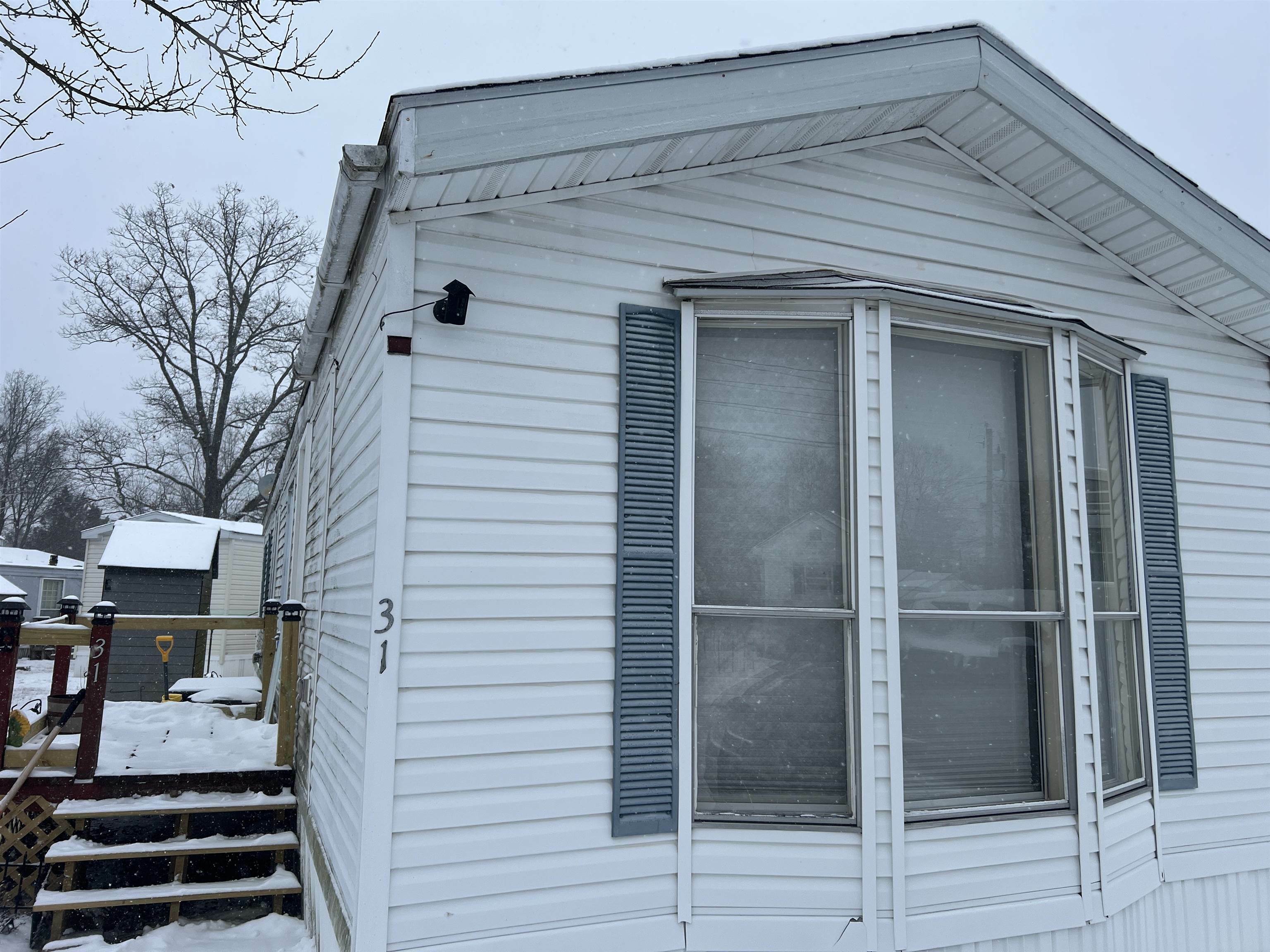 Property Photo:  31 Polly Ann Park  NH 03820 