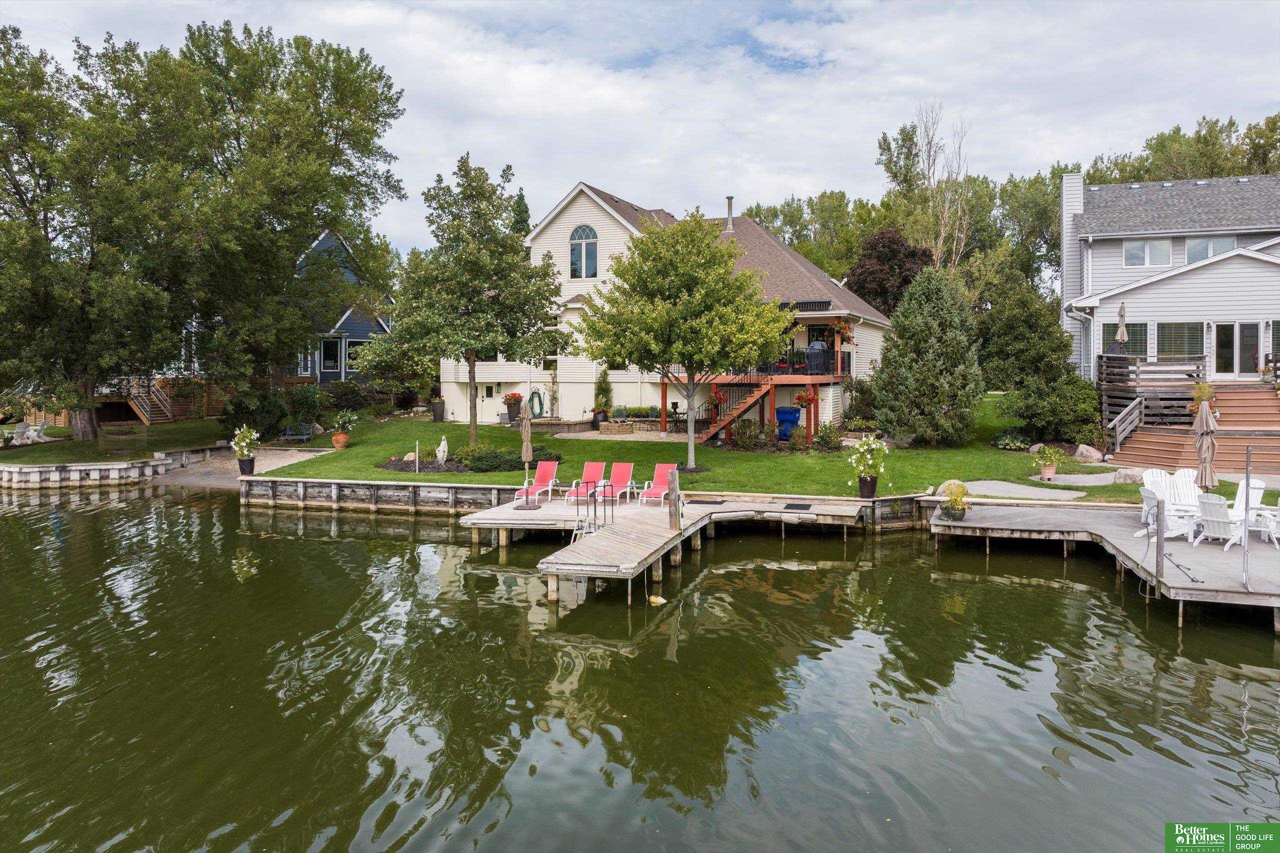 Property Photo: 76 Ginger Woods Terrace NE 68064