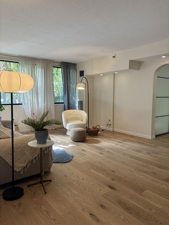Property Photo:  1731 Beacon St 4  MA 02445 