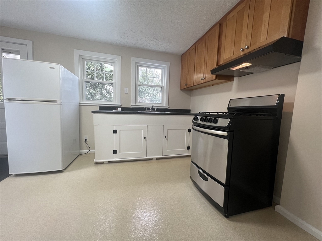 Property Photo:  59-61 Oxford Ave 61  MA 02478 