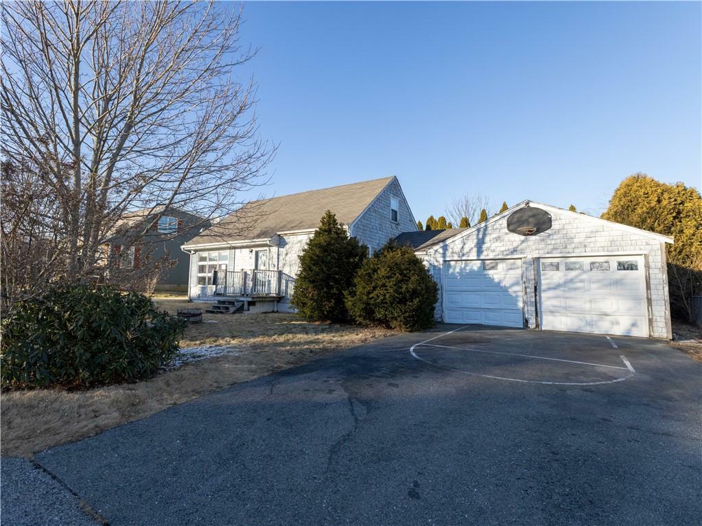 Property Photo:  63 Clear View Avenue  RI 02871 