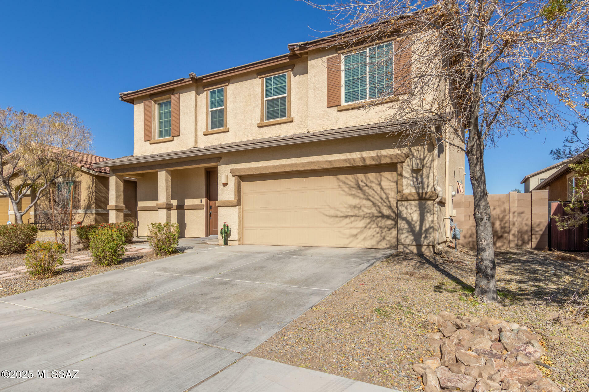 Property Photo:  11144 W Fountain View Drive  AZ 85653 