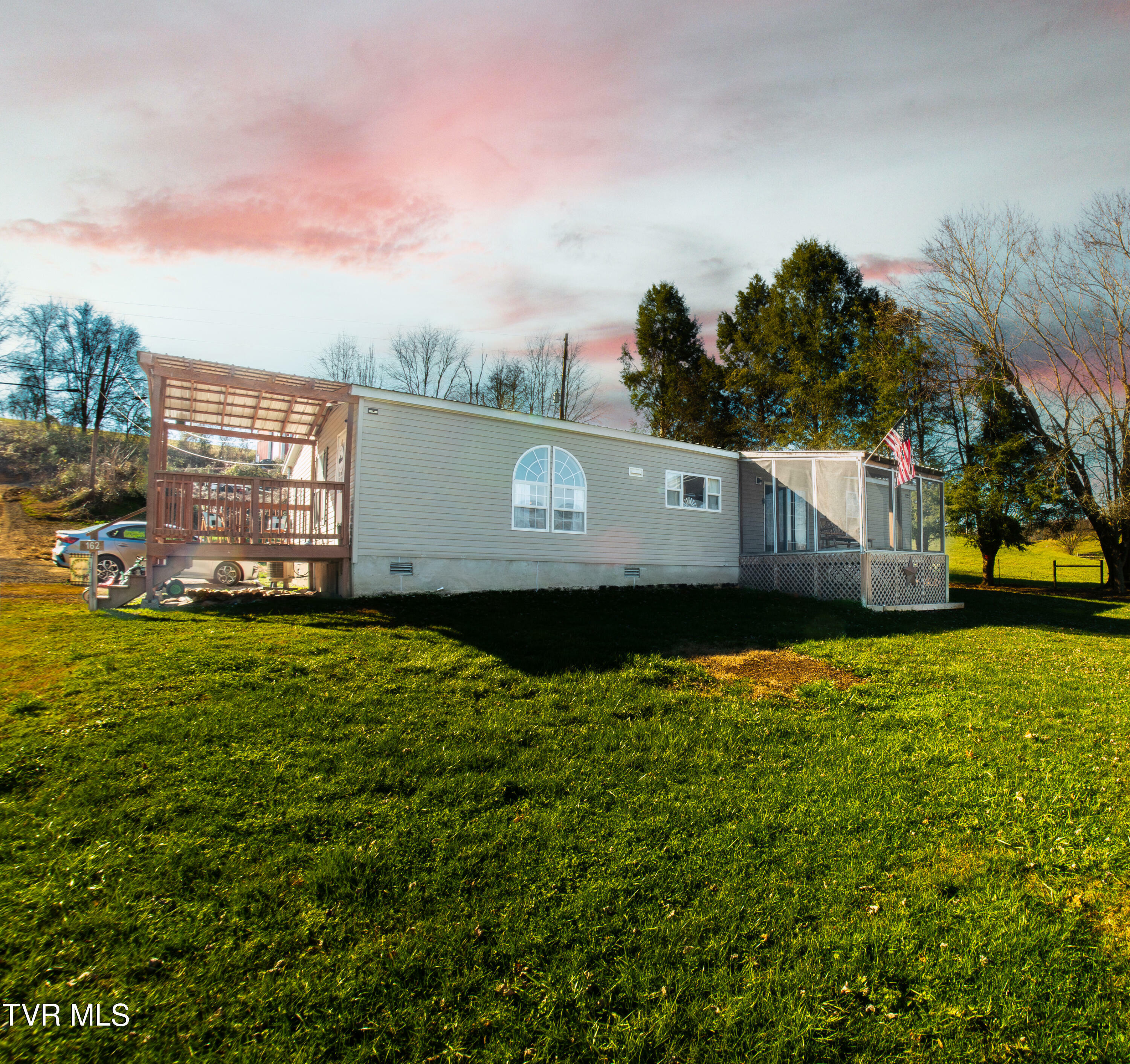 Property Photo:  162 Old State Highway 70  TN 37857 