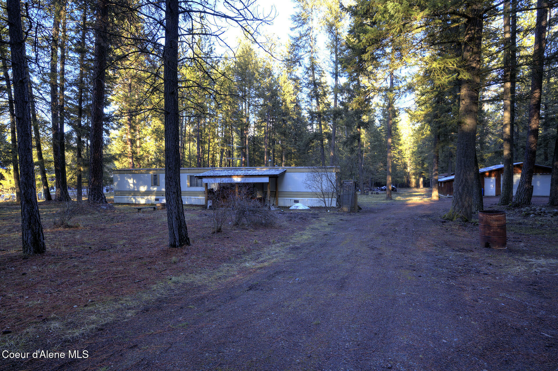 Property Photo:  1625 Crossport Rd  ID 83805 