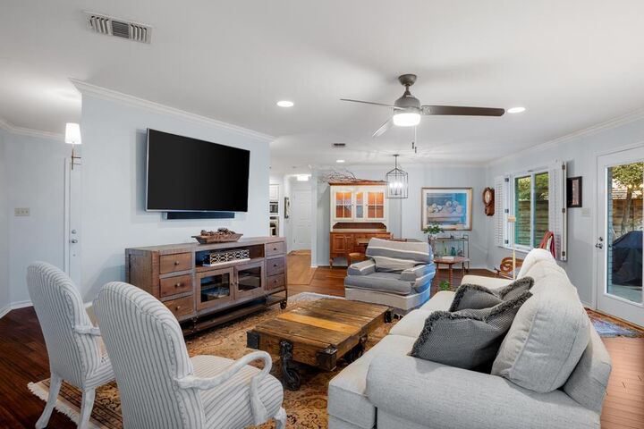 Property Photo: 1003 Avenue A TX 78624