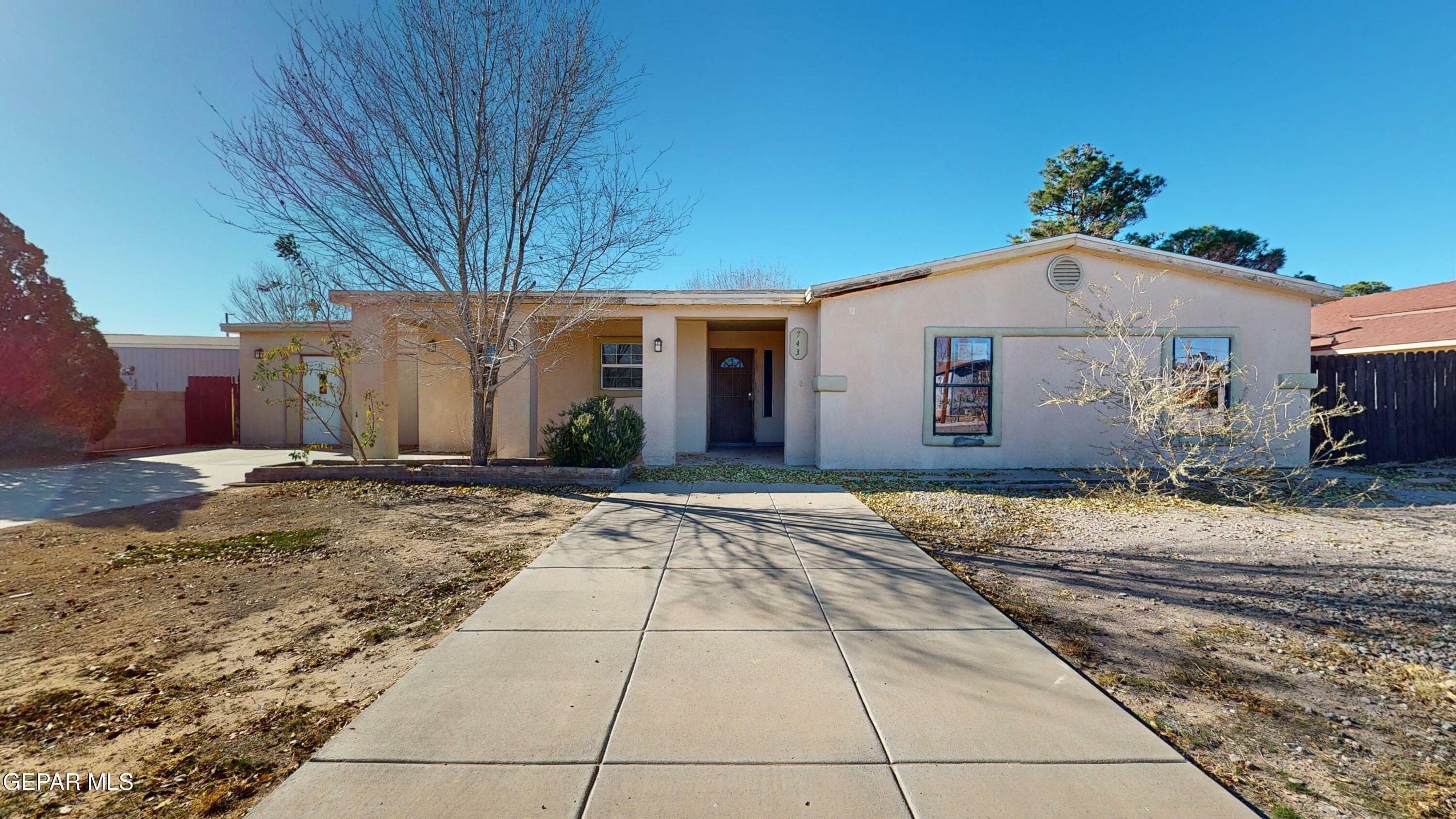 Property Photo:  743 Plazer Place  TX 79928 