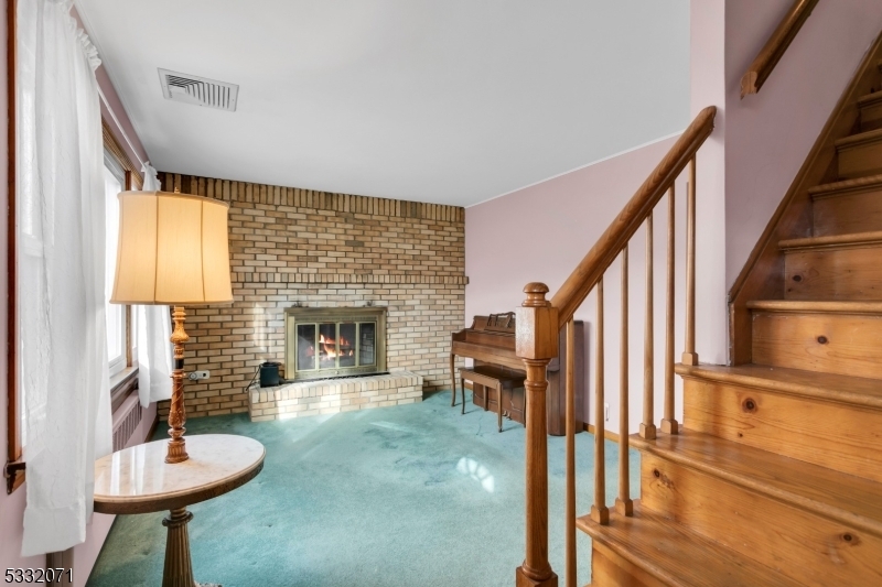 Property Photo:  358 Oakwood Ave  NJ 07033 