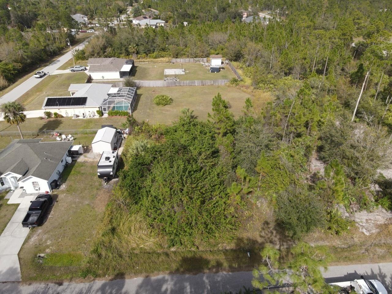 Property Photo: 2803 E 9th Street FL 33972