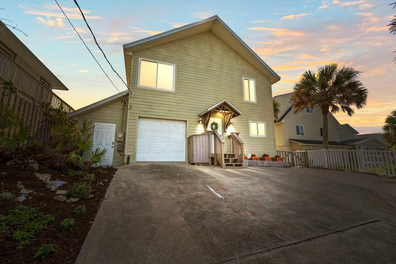 Property Photo:  3365 N Ocean Shore Boulevard  FL 32136 