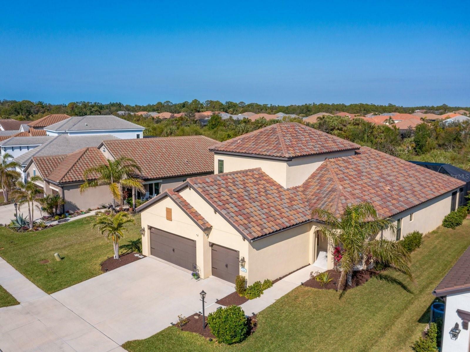 Property Photo:  1748 Still River Drive  FL 34293 