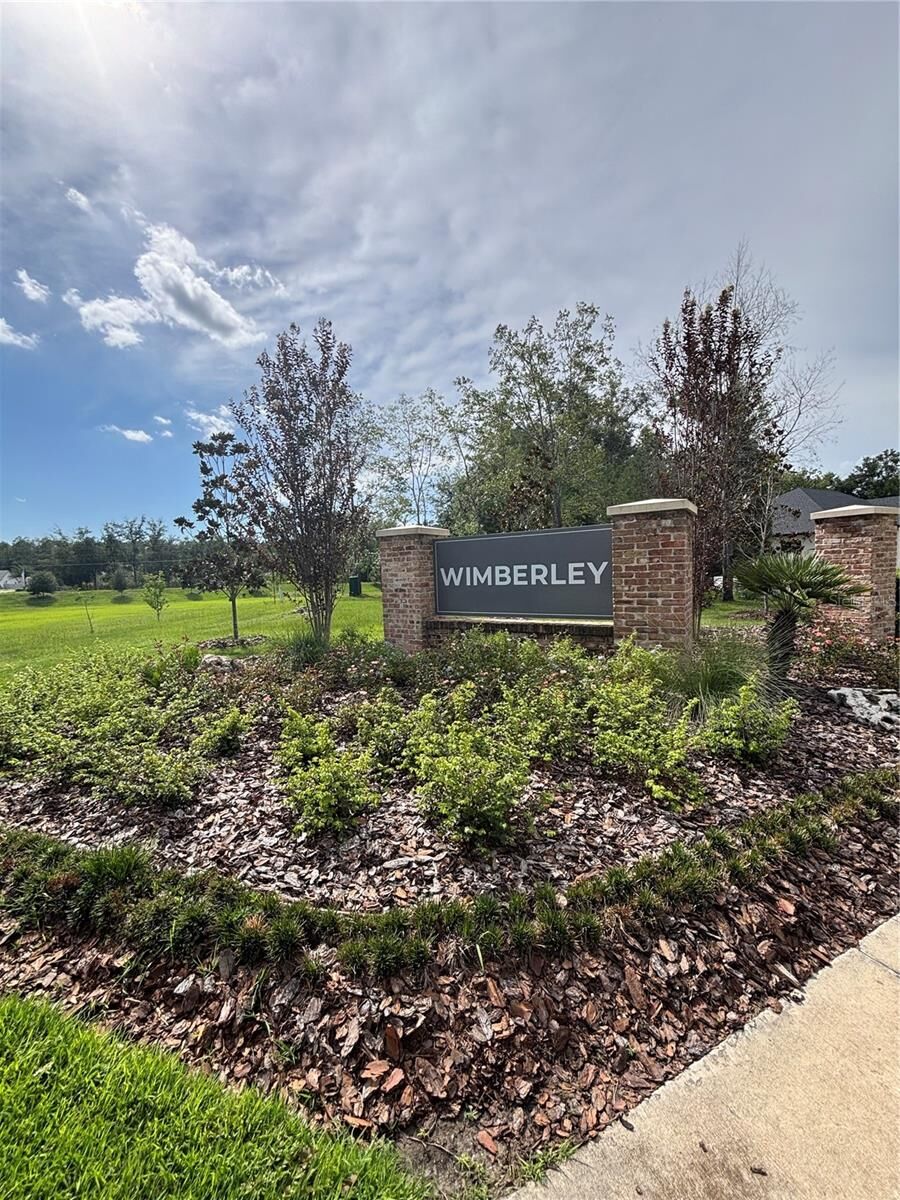 Property Photo:  14146 SW 7th Place  FL 32669 