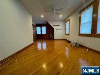 Property Photo:  203 Beech Street 3  NJ 07032 