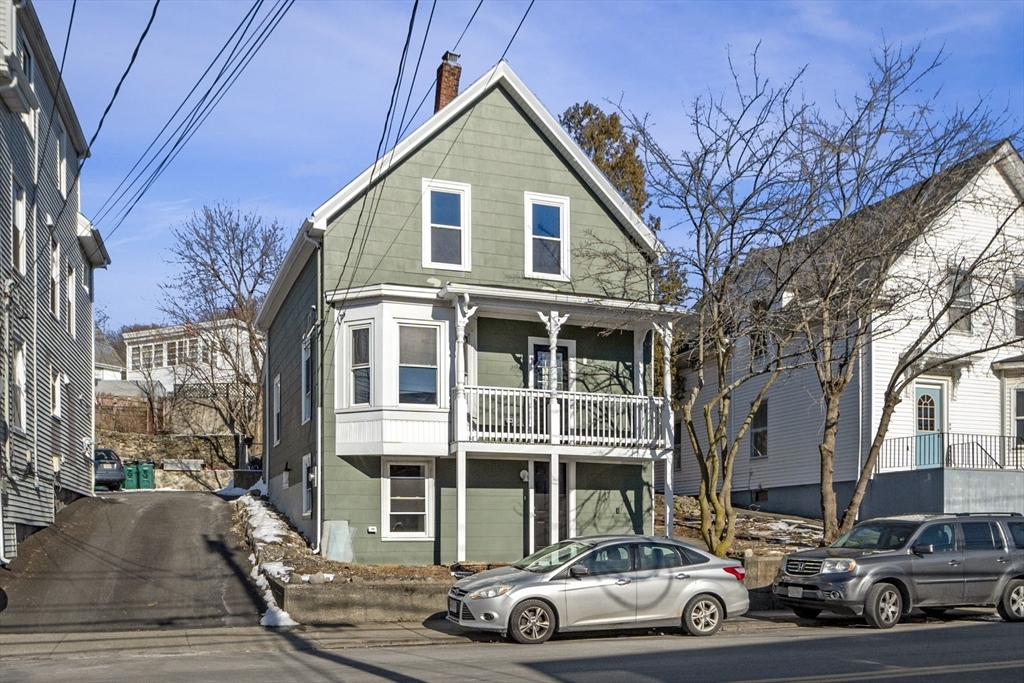 Property Photo:  95 Walnut Street  MA 01905 