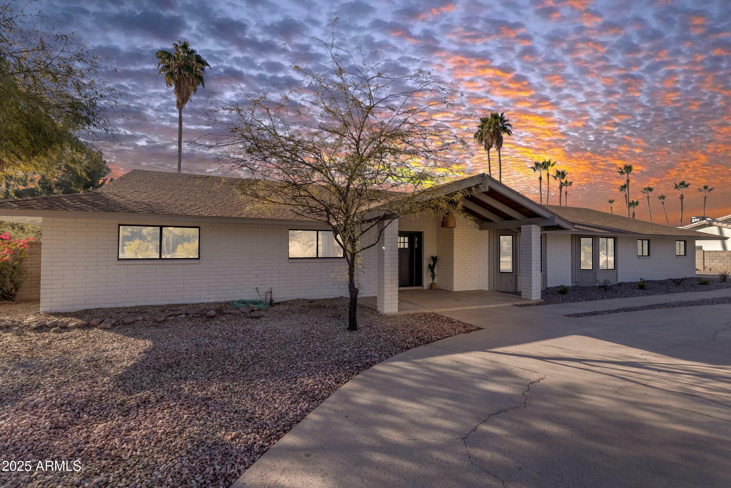 Property Photo:  6613 W Sweetwater Avenue  AZ 85304 