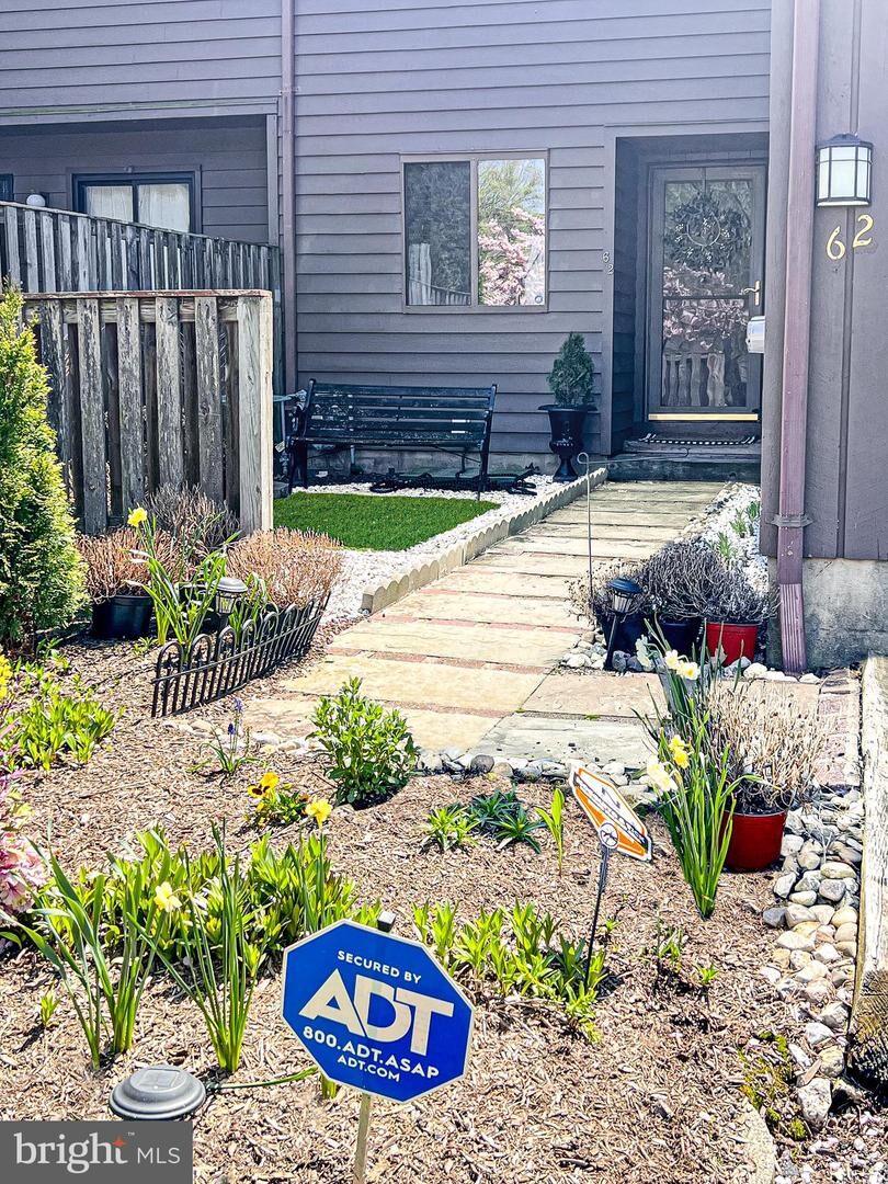 Property Photo:  62 Jacob Court  NJ 08628 