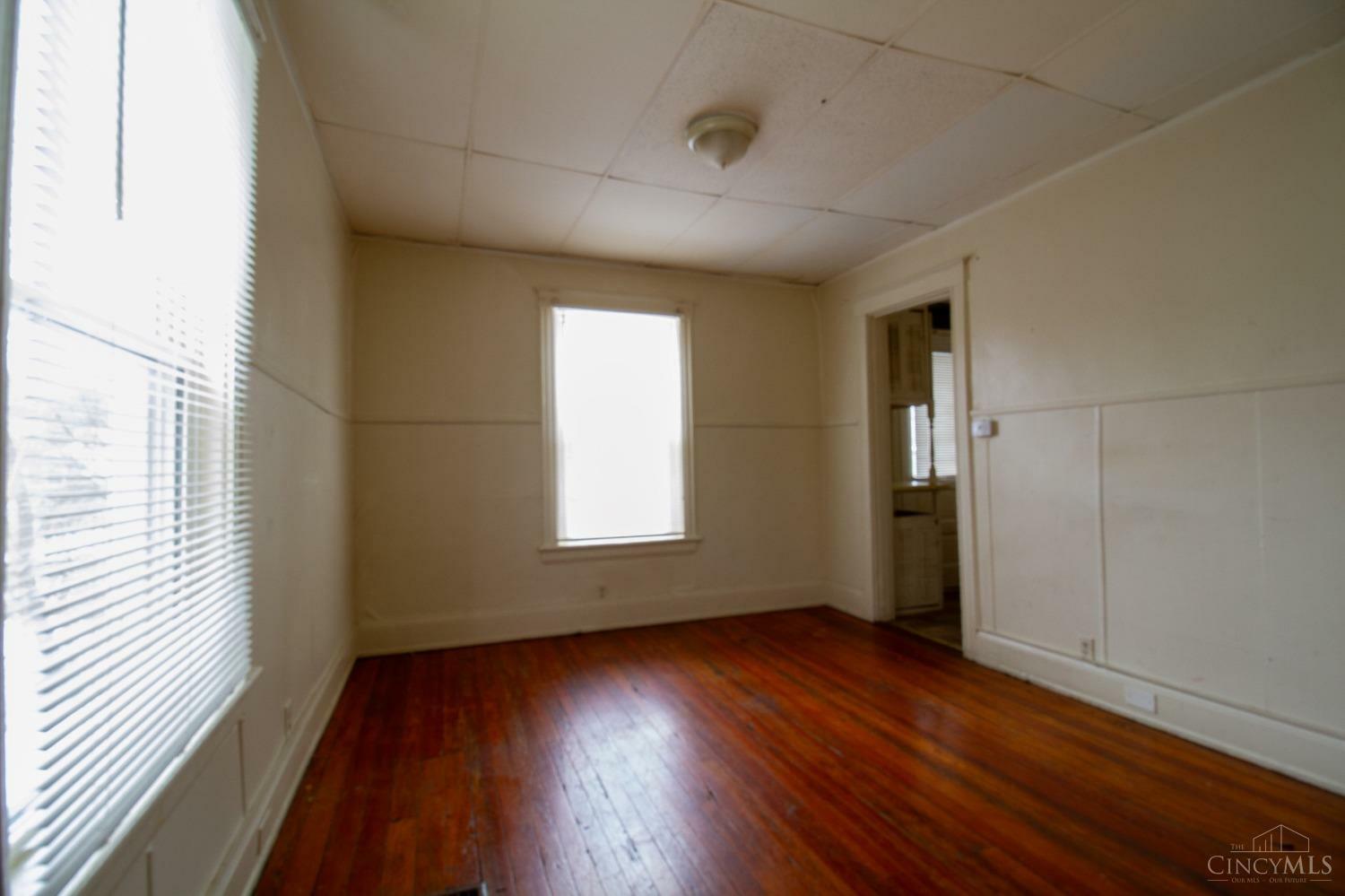 Property Photo:  1341 Manss Avenue  OH 45205 