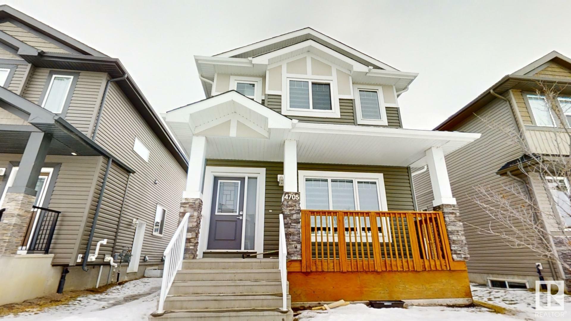 Property Photo:  4705 36 St  AB T4X 2C3 