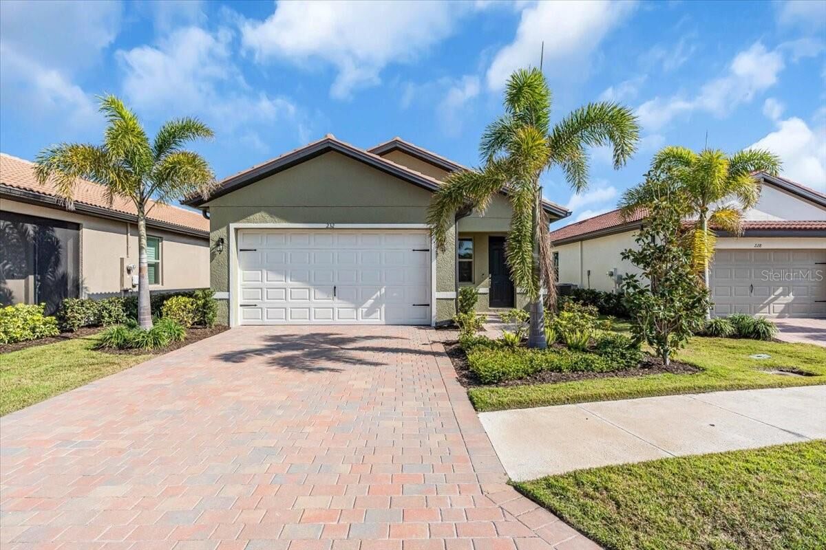 Property Photo: 232 Teramo Way FL 34275