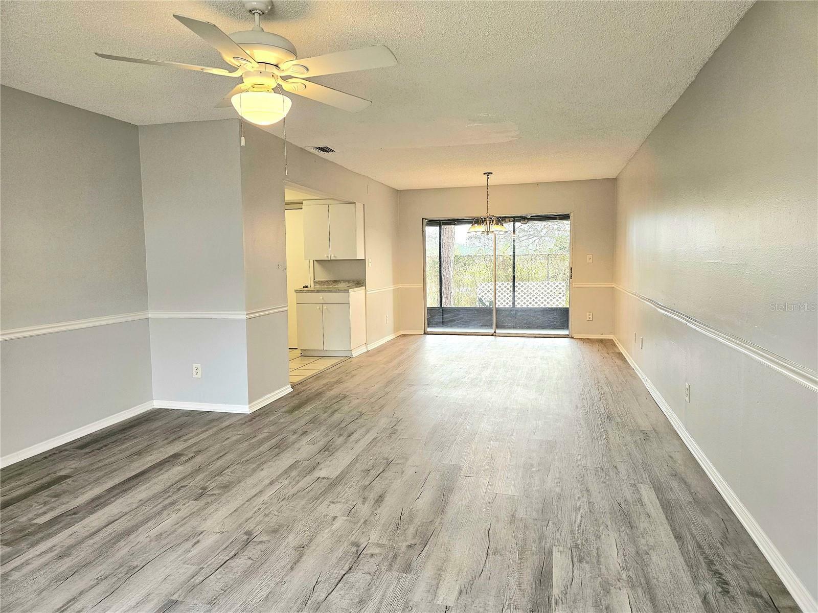 Property Photo:  314 Barlow Avenue 73  FL 34232 