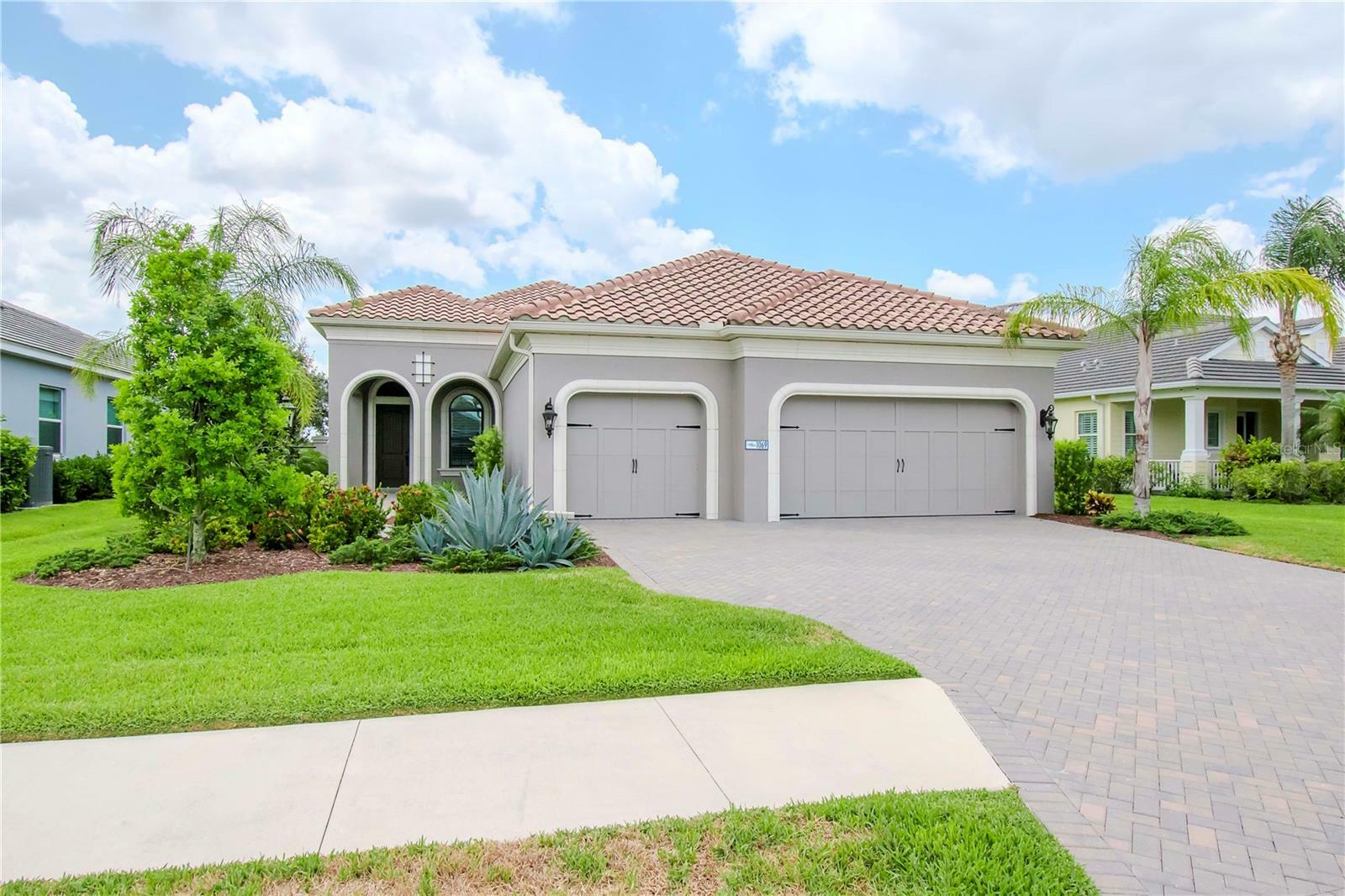 1069 River Wind Circle  Bradenton FL 34212 photo