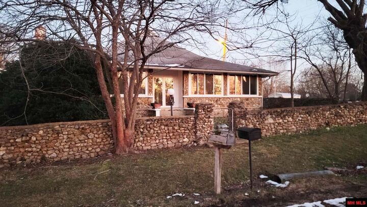 126 Capitol Street  Cotter AR 72626 photo