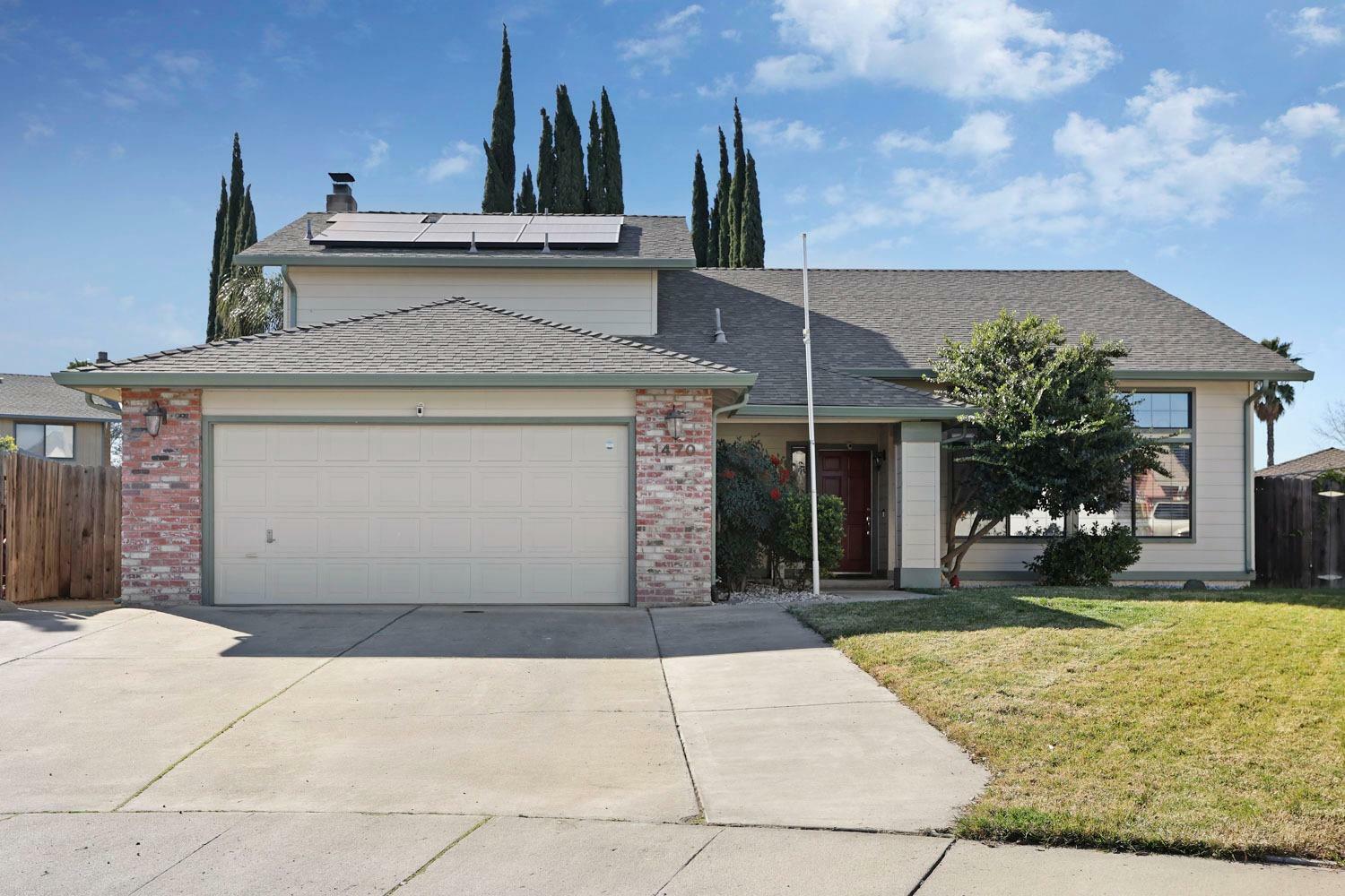 Property Photo:  1470 Blair Avenue  CA 95376 