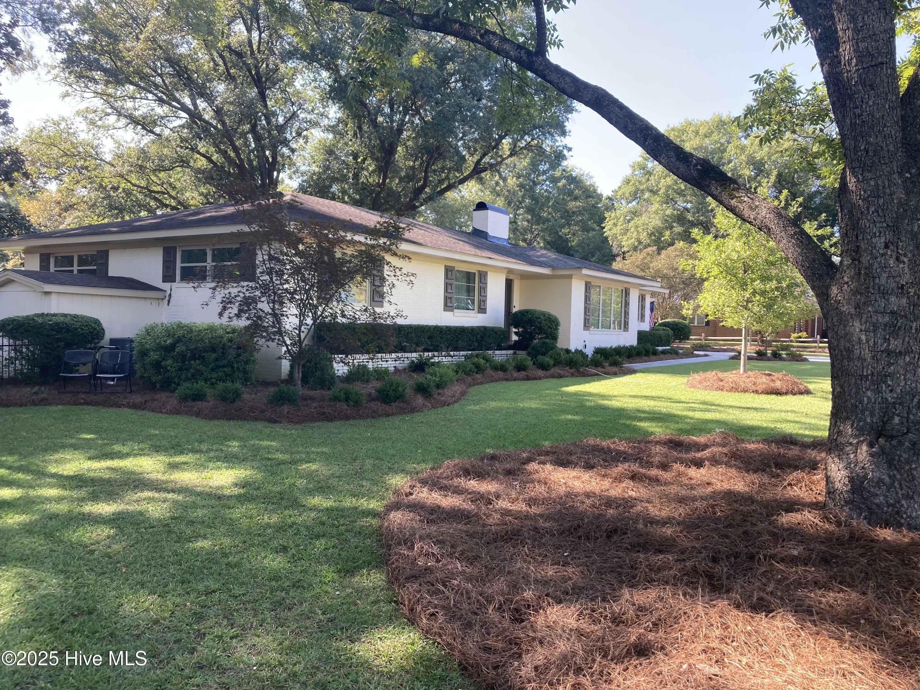 Property Photo: 509 W Nash Street NC 27822