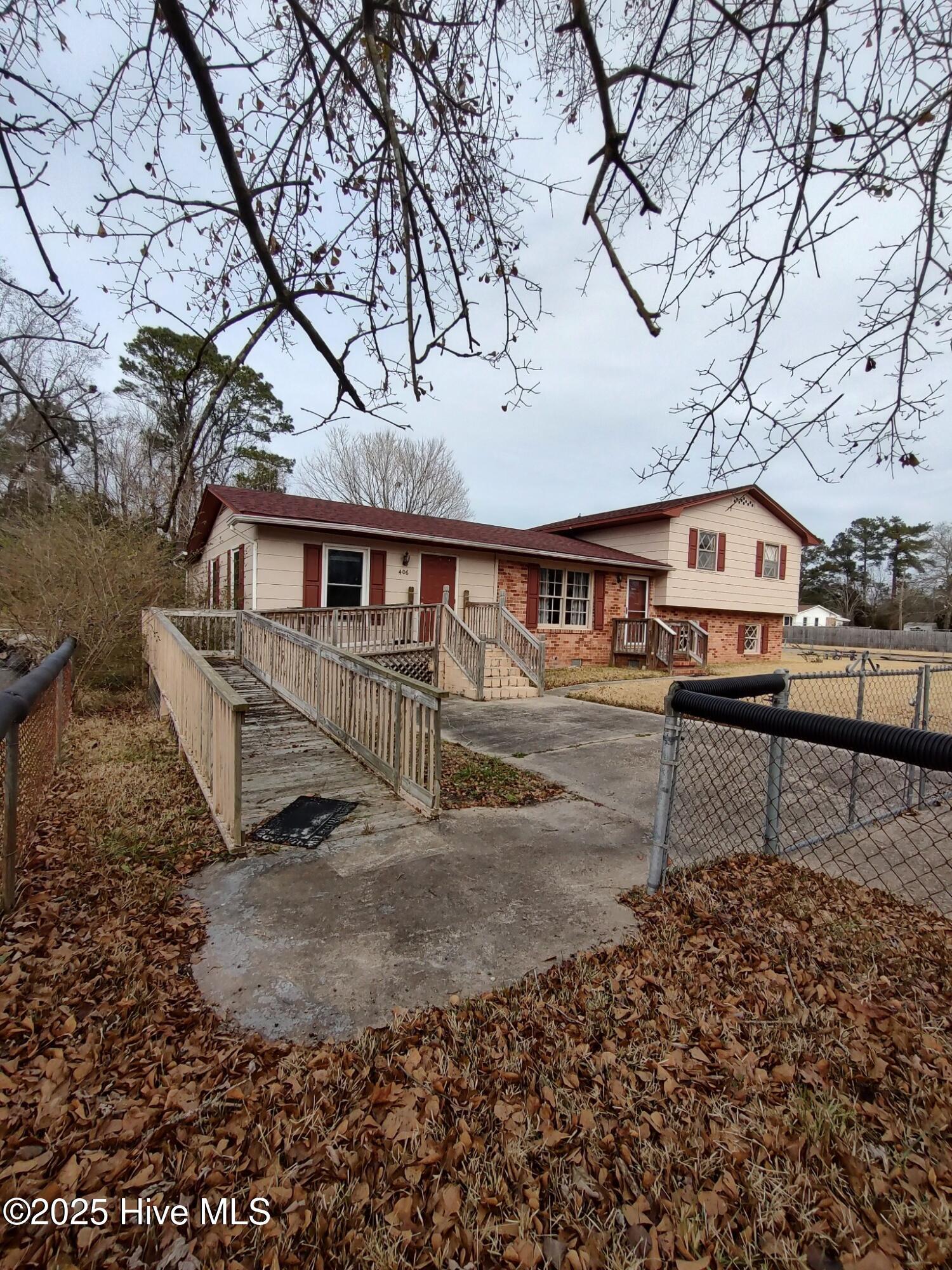 Property Photo:  406 Carole Drive  NC 28540 