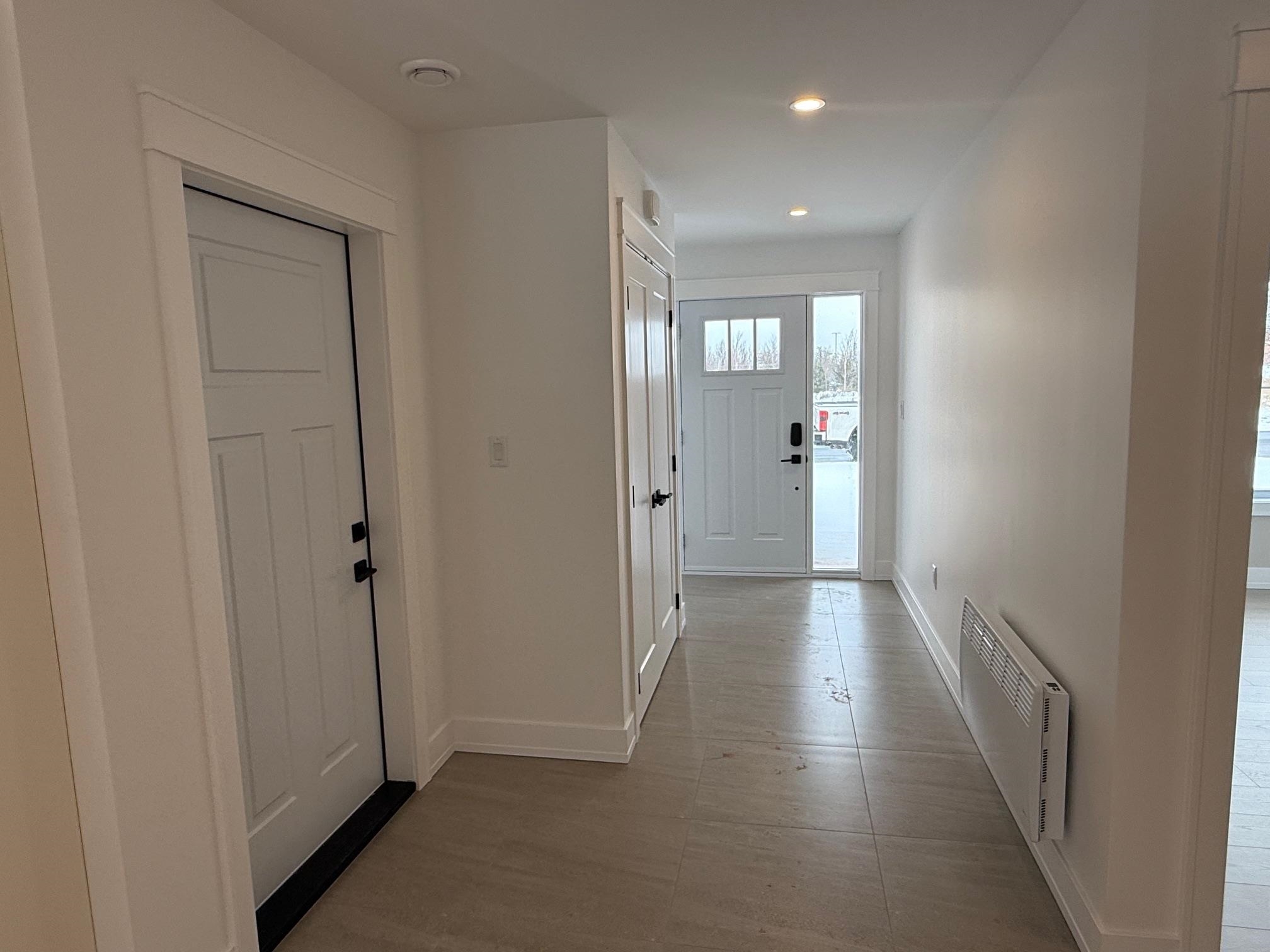 Property Photo:  152 Key Avenue  PE C1N 6G3 